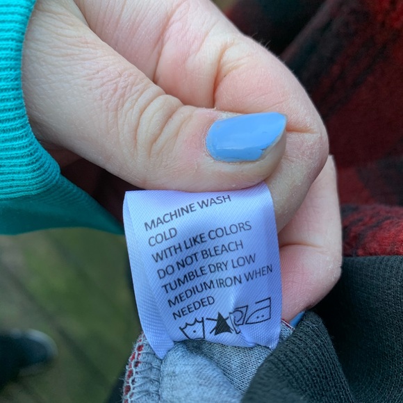 Free Planet | Red/Blk Buffalo Plaid Sweatshirt - Picture 8 of 8